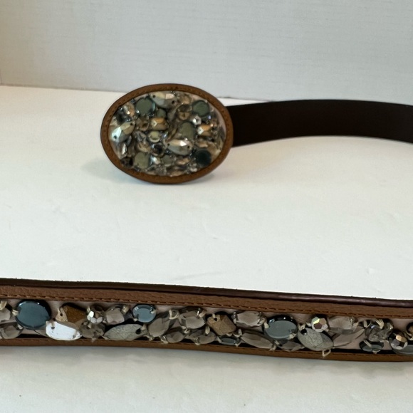 Jewel Embellished Belt silver pewter jewel tone man made material 43” - Picture 10 of 12